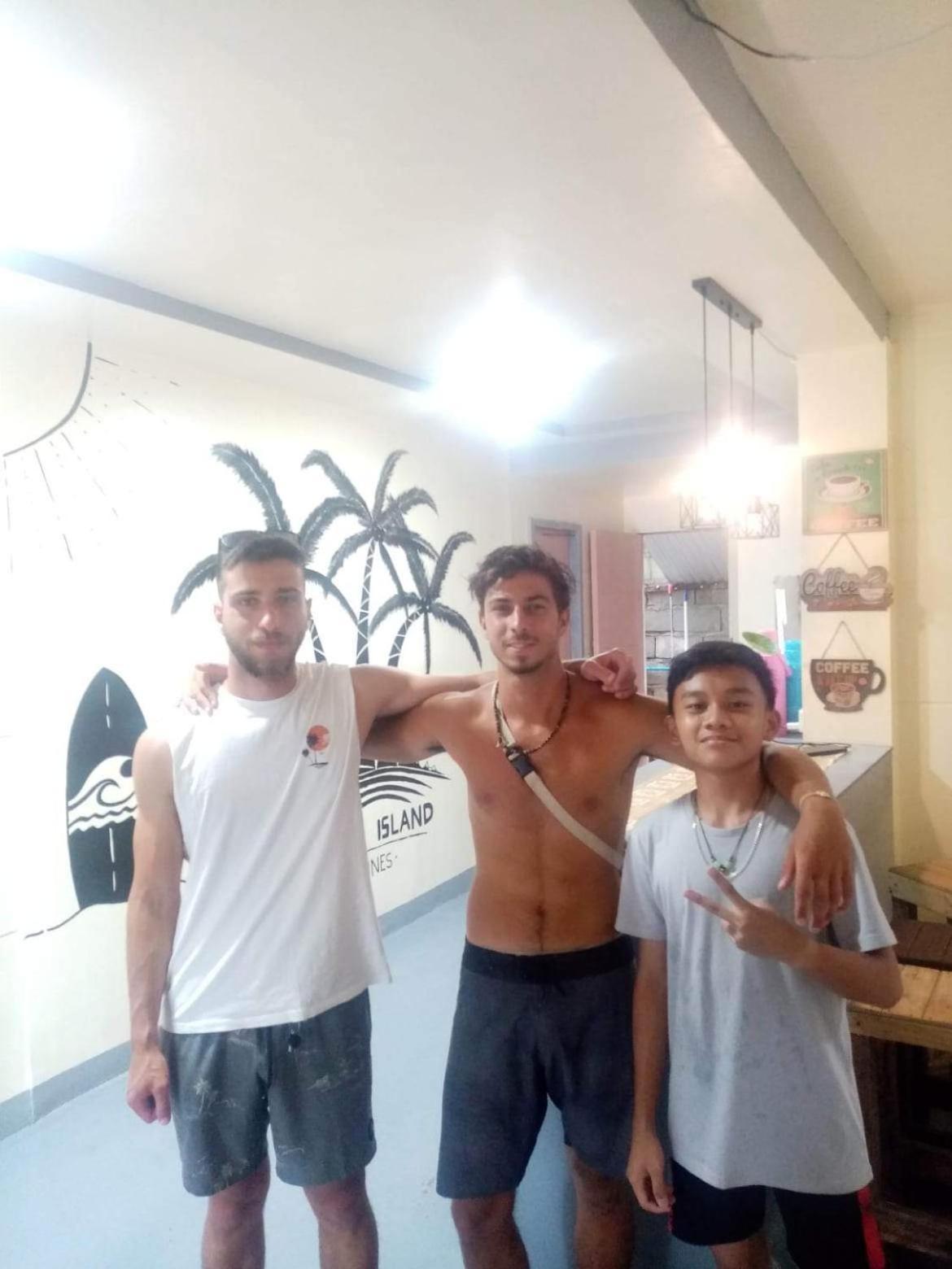Daltans Home Stay Siargao 제너럴 루나 외부 사진